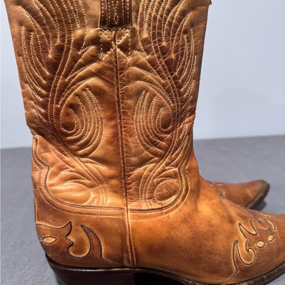 Tan Embroidered Ankle Booties 9.5B - Picture 10 of 11